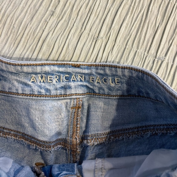 American Eagle Shorts - Picture 3 of 5